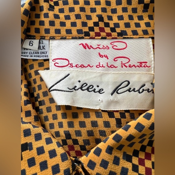 VNTG Oscar de la Renta Patterned Blouse and skirt set 100% silk - Picture 7 of 7